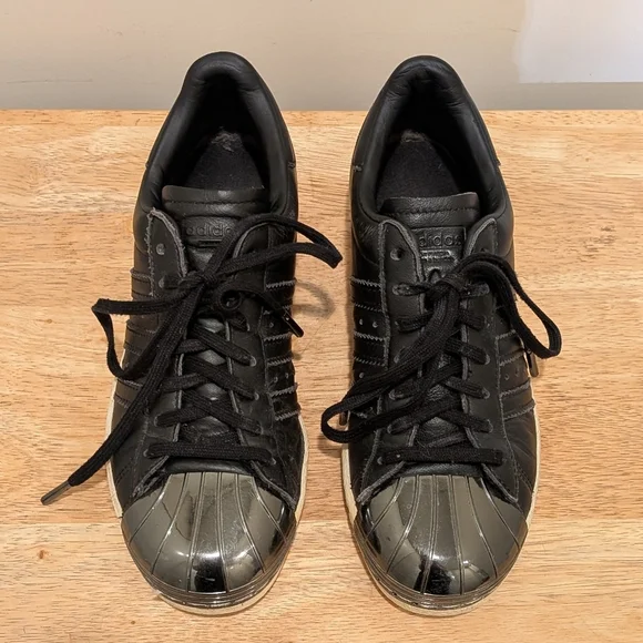 GUC Adidas Originals Superstar 6.5 Black and Silver Metal Toe Sneakers - Picture 7 of 13